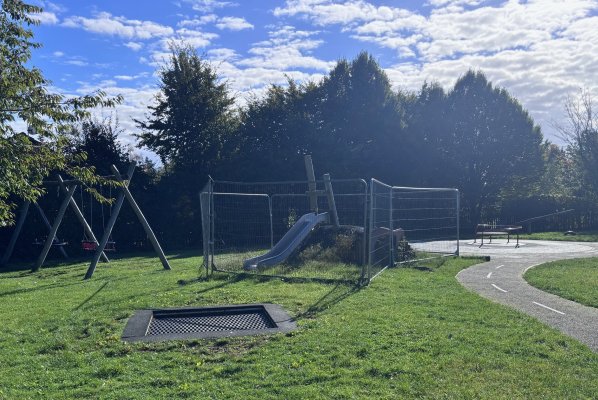 Update on Luynes Rise Playground Equipment